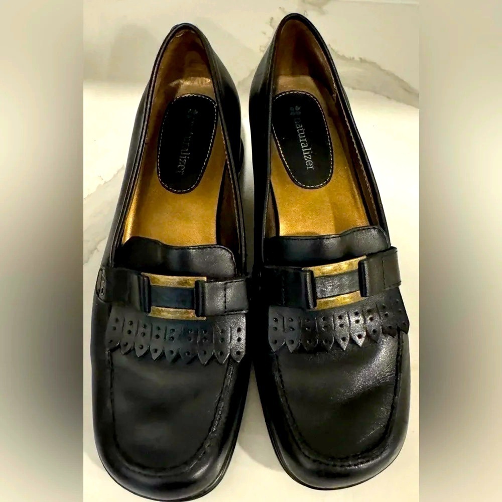 Naturalizer Kiltie Loafers chunky low heel leather buckle street preppy office 8